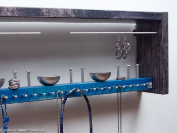 Schmuckaufbewahrung_Schmuckmöbel_jewelryholder_Viadukt_blau_grau