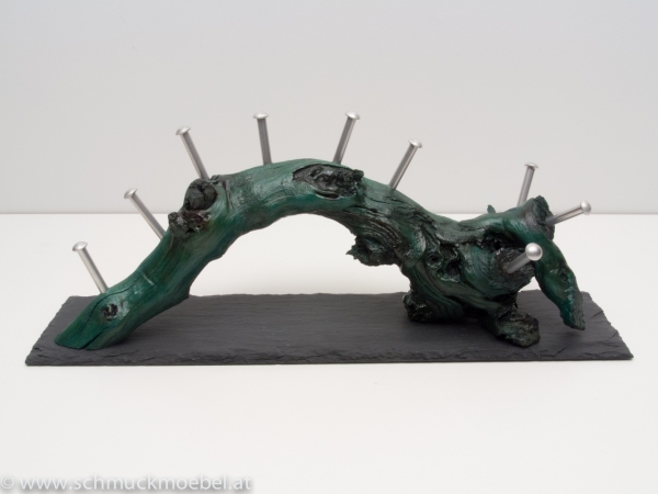 Schmuckaufbewahrung_Schmuckmöbel_jewelryholder_Weinstock_green4