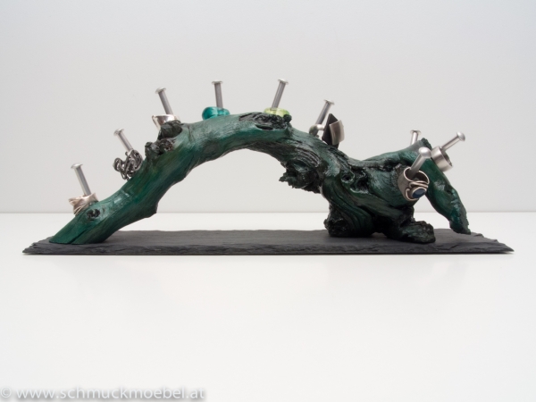 Schmuckaufbewahrung_Schmuckmöbel_jewelryholder_Weinstock_green4