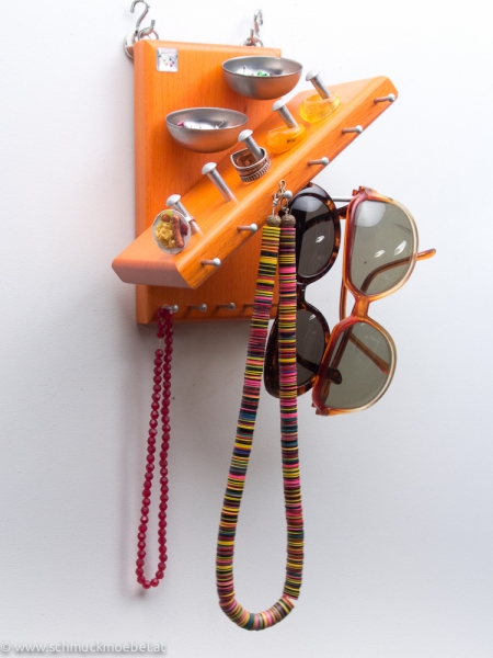 schmuckaufbewahrung_Schmuckmöbel_jewelryholder_pacto_orange_Schmuckmöbel_jewelryholder_pucto_grasgruen